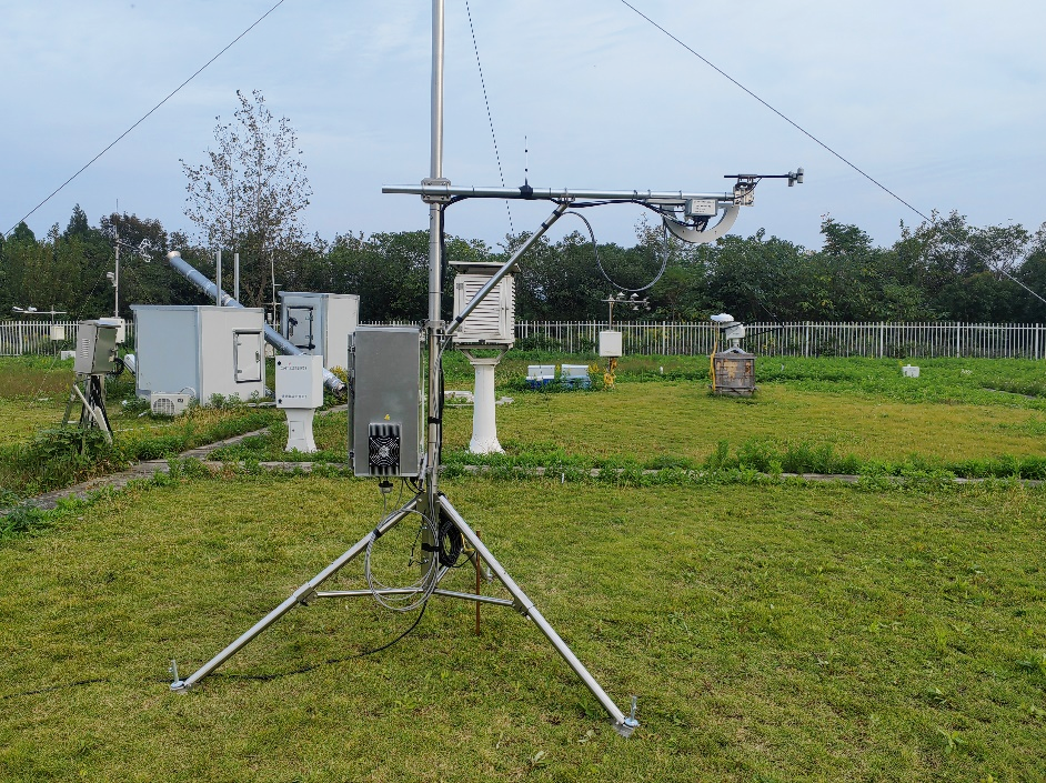 FluoreSens 10日光诱导叶绿素荧光（SIF）系统在南京大学成功运行
