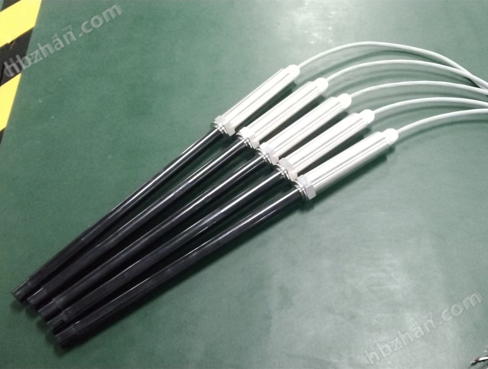 風(fēng)杯式風(fēng)速傳感器