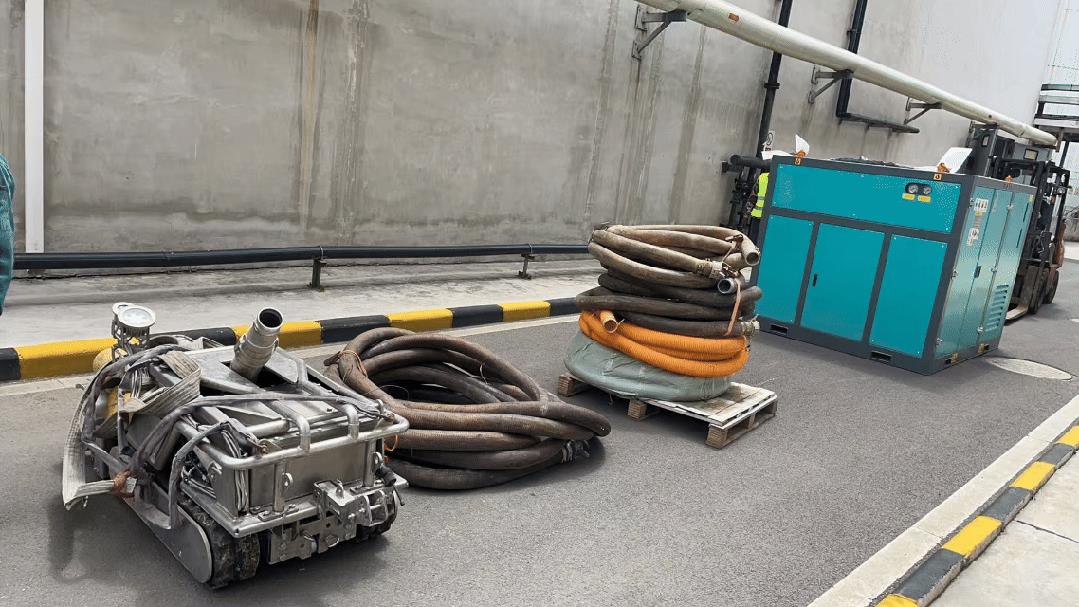 新品推荐!施罗德犀牛D800F清淤机器人重磅上市